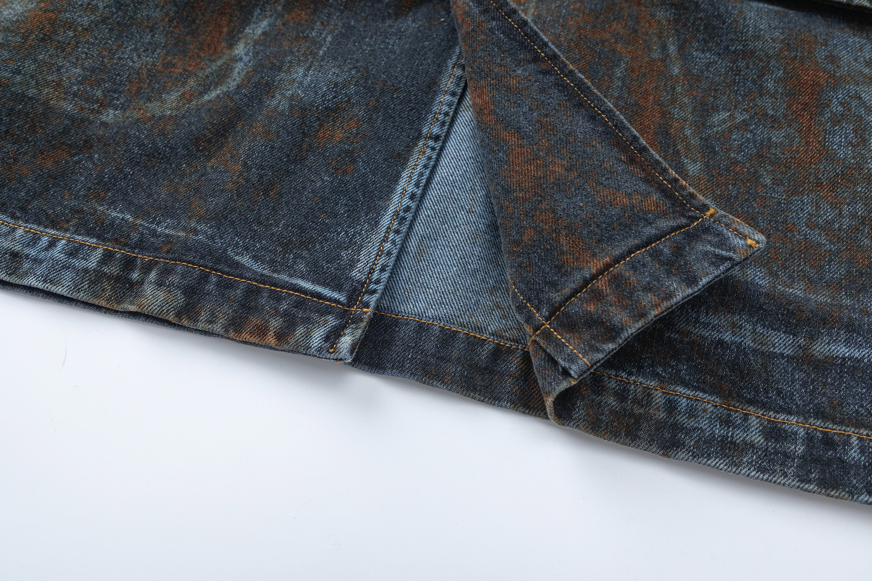 Armillaria Suit